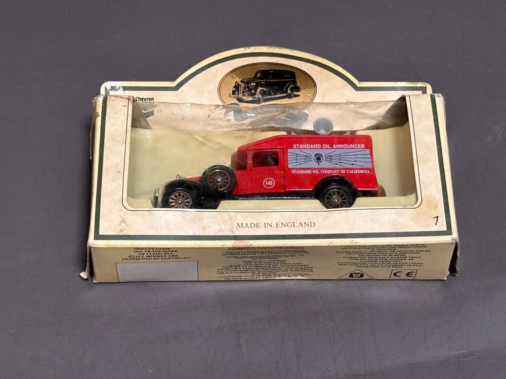 Lledo Diecast Cars Days Gone Series Standard Oil Company Announcer Car